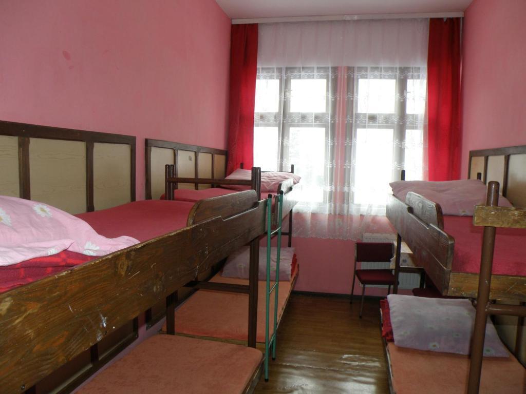 Hostel Szkolne Schronisko Mlodziezowe Zloty Widok Piechowice  Exterior foto