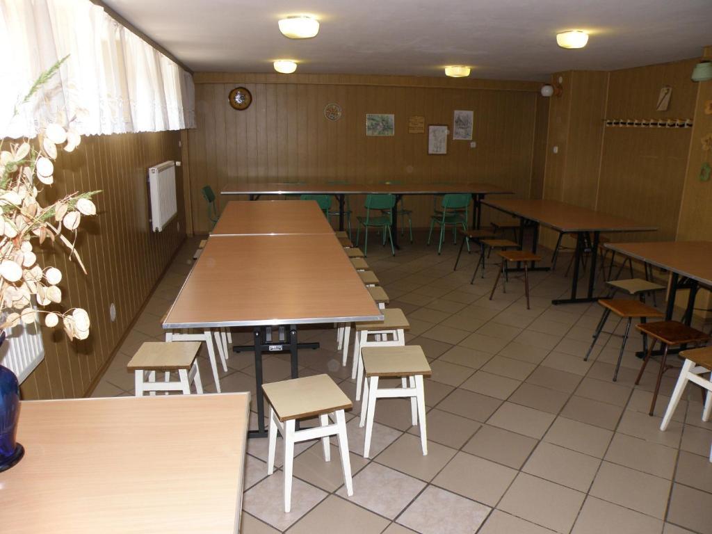 Hostel Szkolne Schronisko Mlodziezowe Zloty Widok Piechowice  Exterior foto